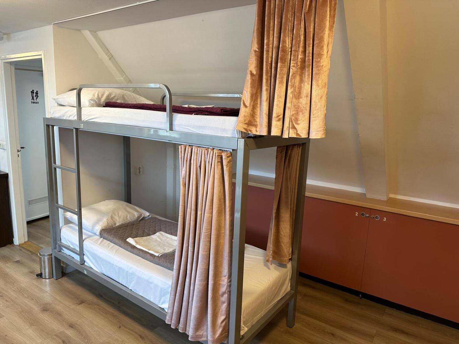 Room Mate Hostel Amsterdam Zaandam Ngoại thất bức ảnh