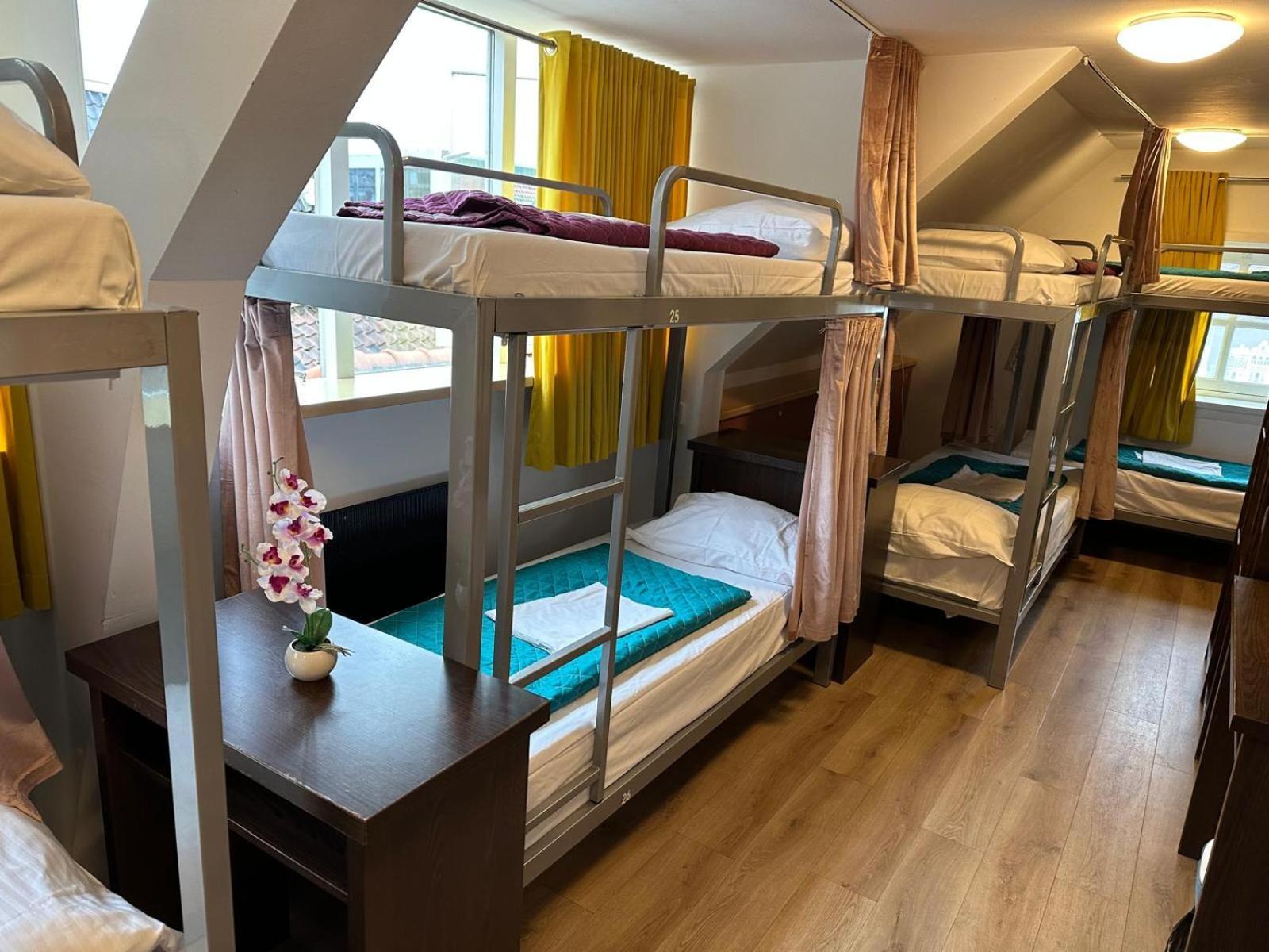 Room Mate Hostel Amsterdam Zaandam Ngoại thất bức ảnh